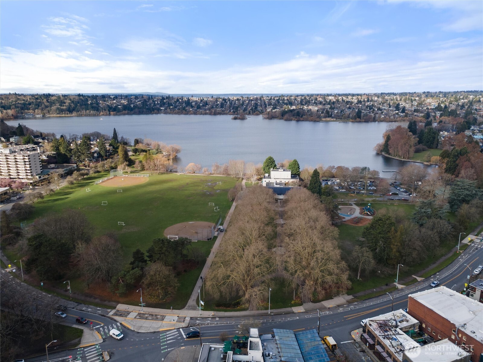 6058 6th Avenue NE, Seattle, WA 98115