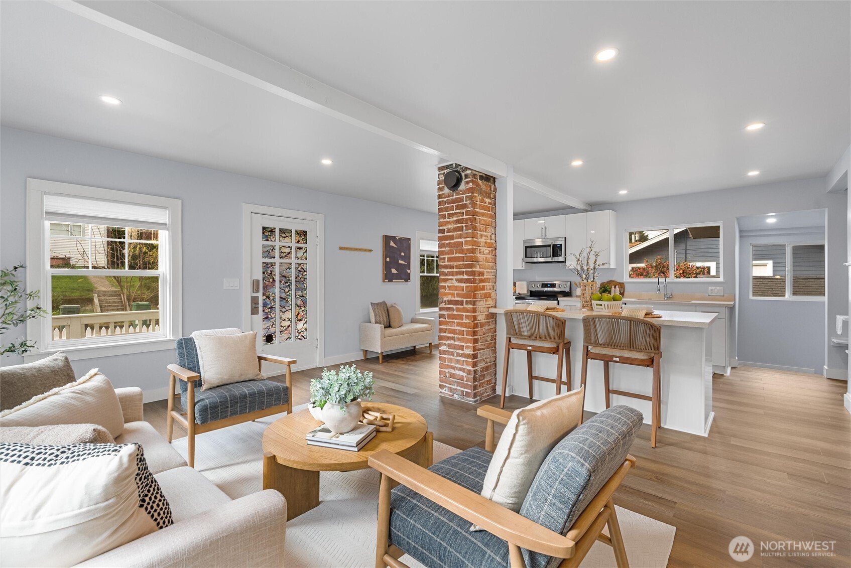 6058 6th Avenue NE, Seattle, WA 98115