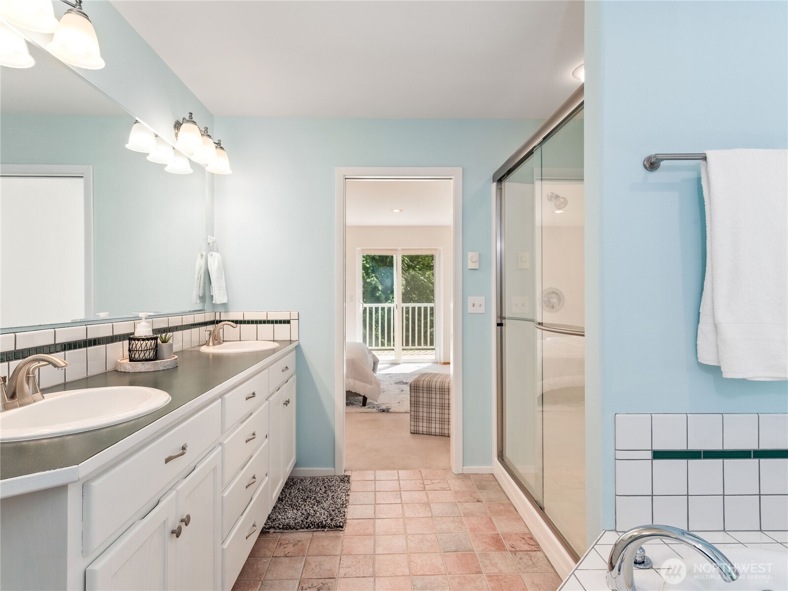42 Nantucket Place , Port Townsend, WA 98368-9533