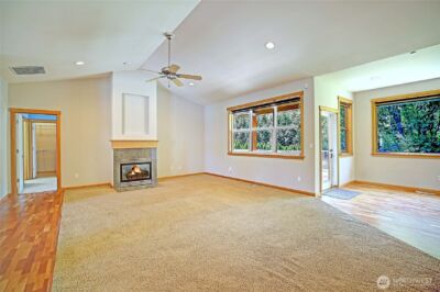26306 2nd Avenue NE, Arlington, WA 98223 - Photo 10