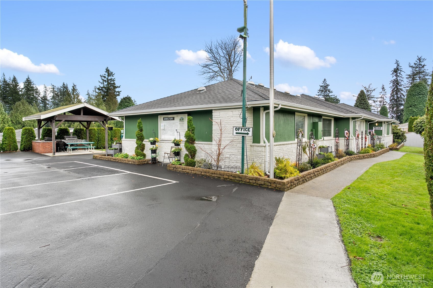 23835 15th Ave SE #40, Bothell, WA 98021