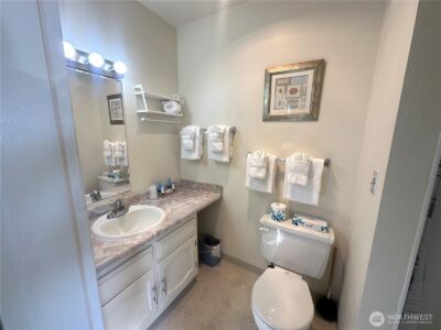 210 26th St NW #313, Long Beach, WA 98631 - Photo 5