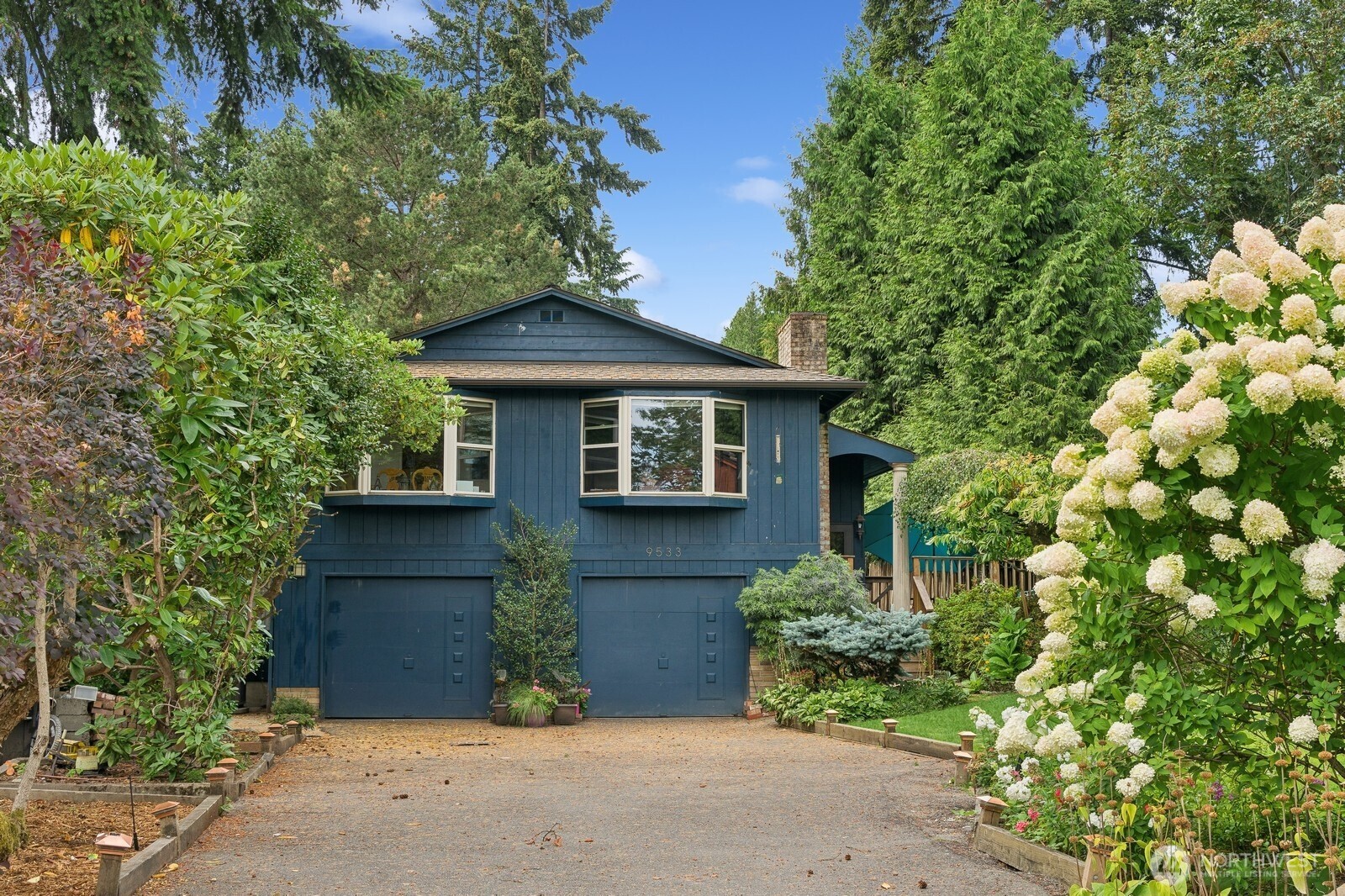 9533 Lake Shore Boulevard NE #A, Seattle, WA 98115