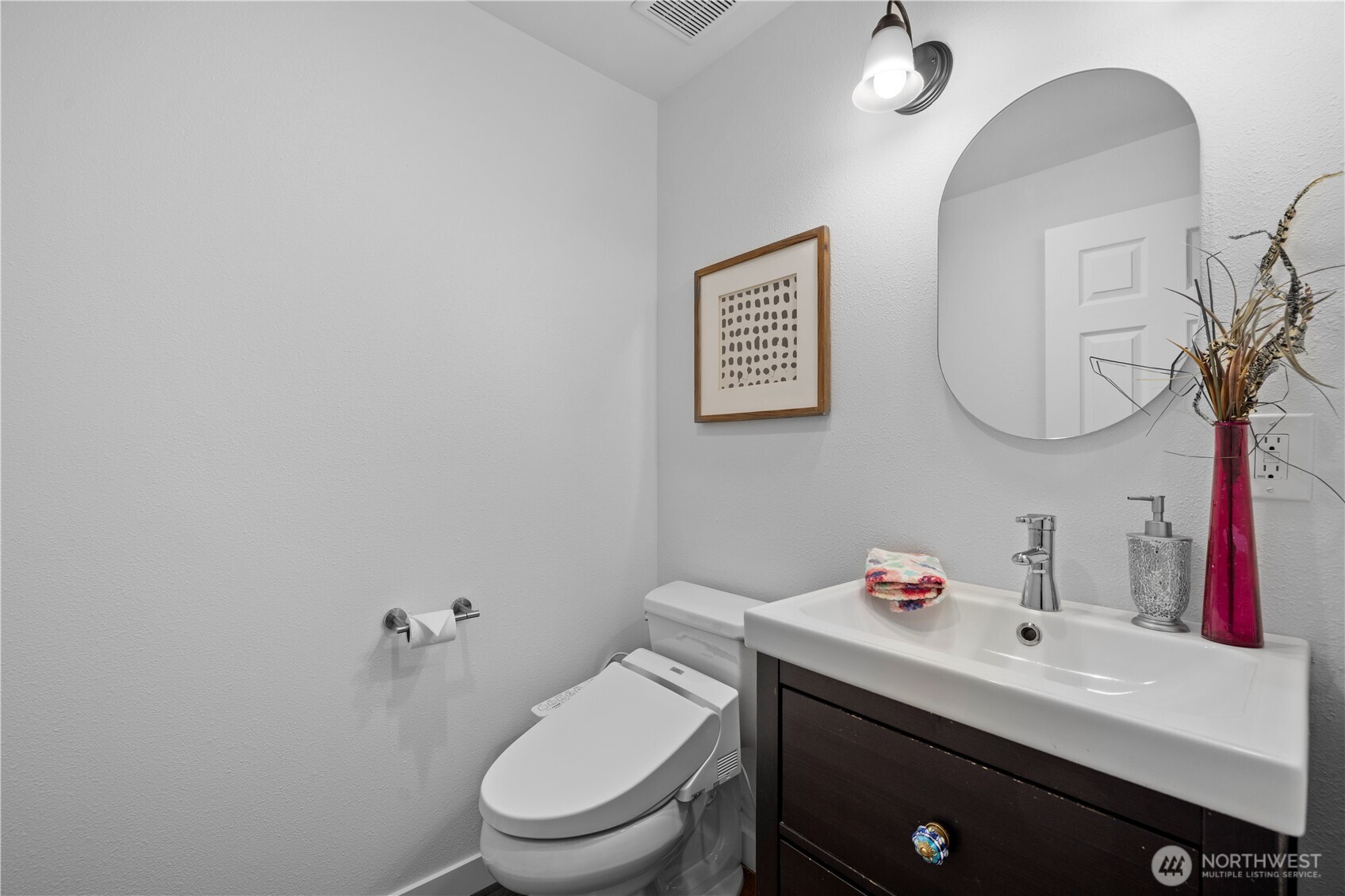 15705 NE 59th Way , Redmond, WA 98052