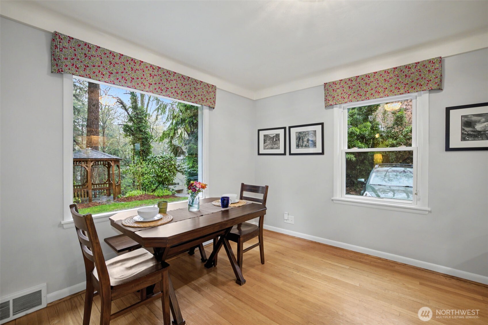 2431 SW 149th Place , Burien, WA 98166