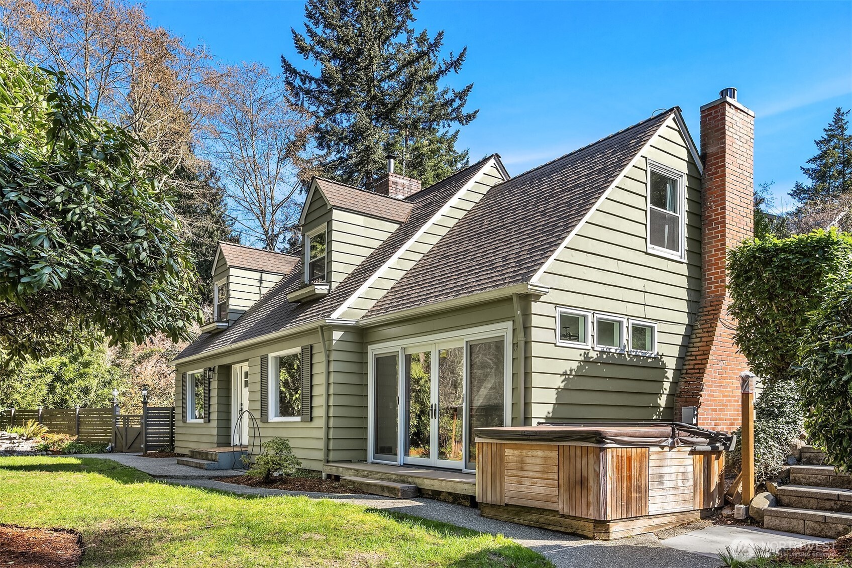 2431 SW 149th Place , Burien, WA 98166