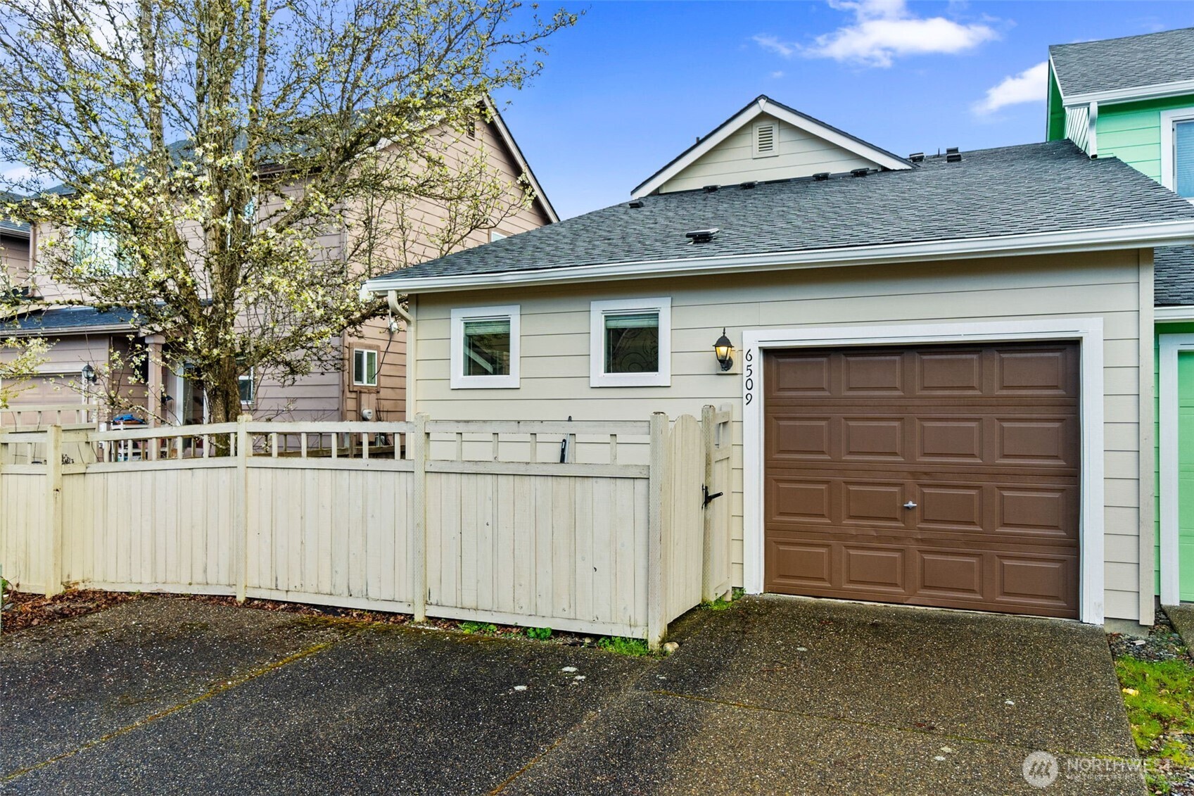 6509 Oklahoma Street SE, Lacey, WA 98513