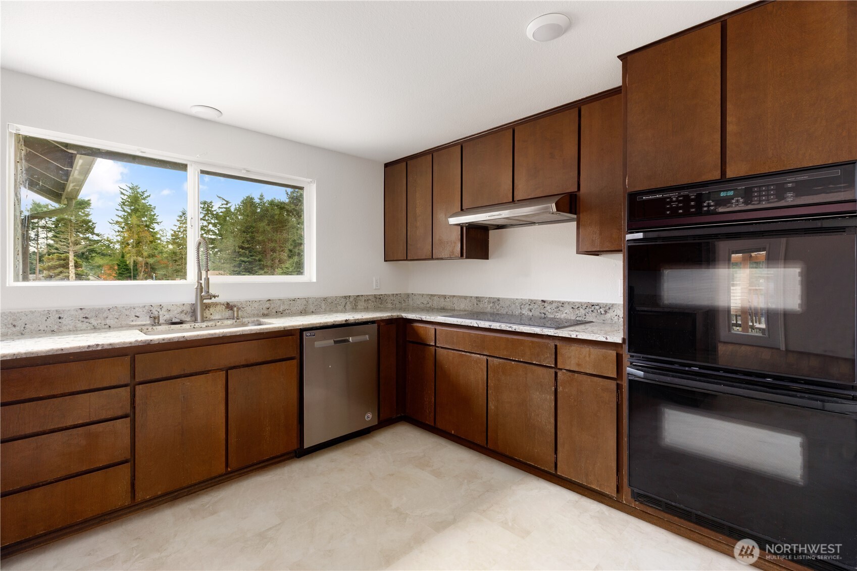 1904 Fir Woods Place , Oak Harbor, WA 98277