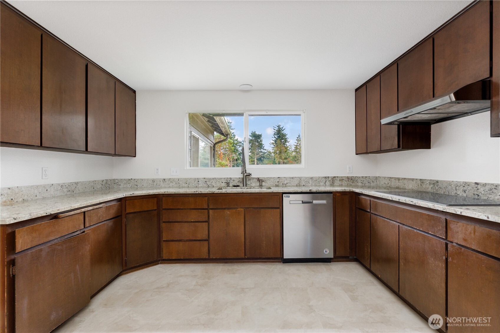 1904 Fir Woods Place , Oak Harbor, WA 98277