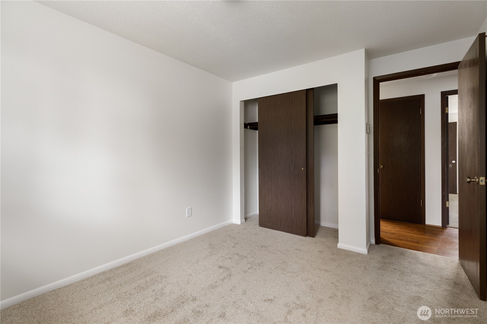 1904 Fir Woods Place , Oak Harbor, WA 98277