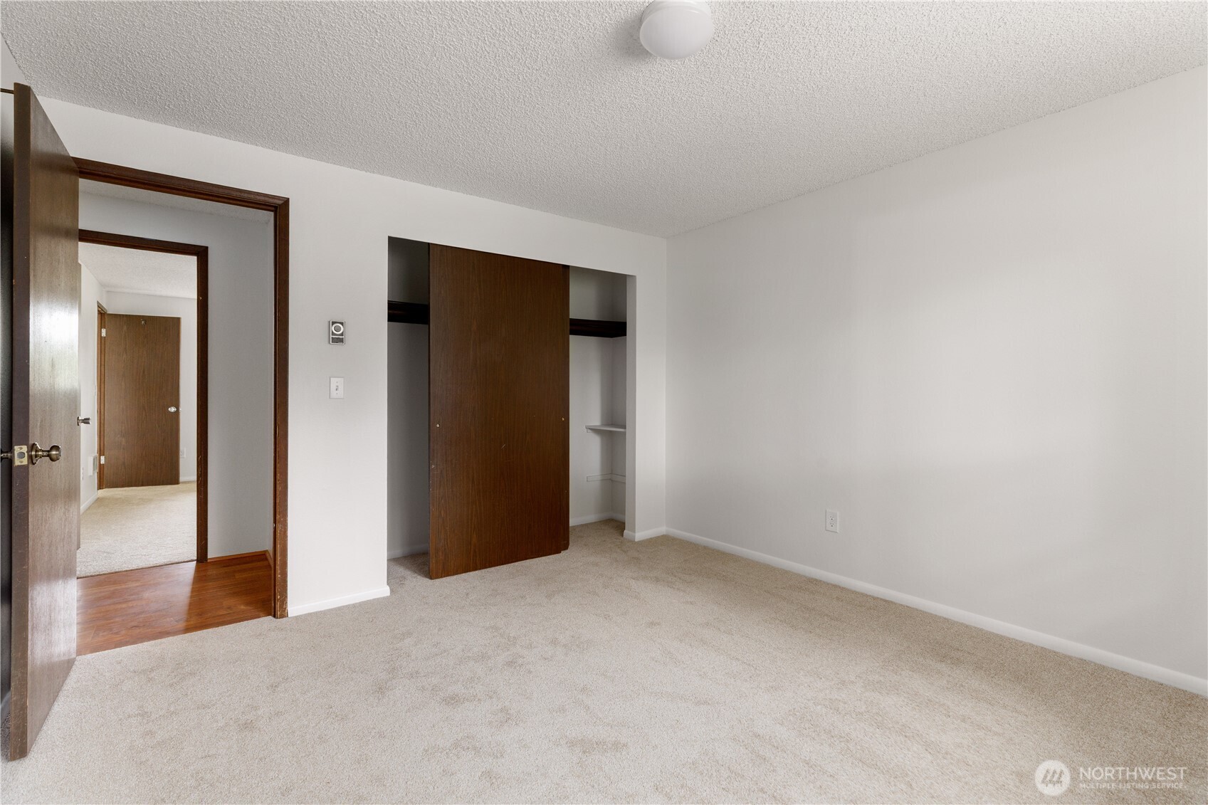 1904 Fir Woods Place , Oak Harbor, WA 98277