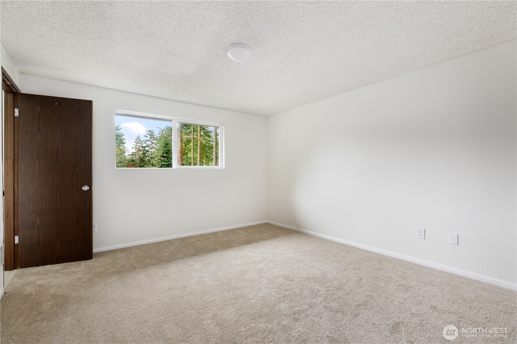 1904 Fir Woods Place , Oak Harbor, WA 98277