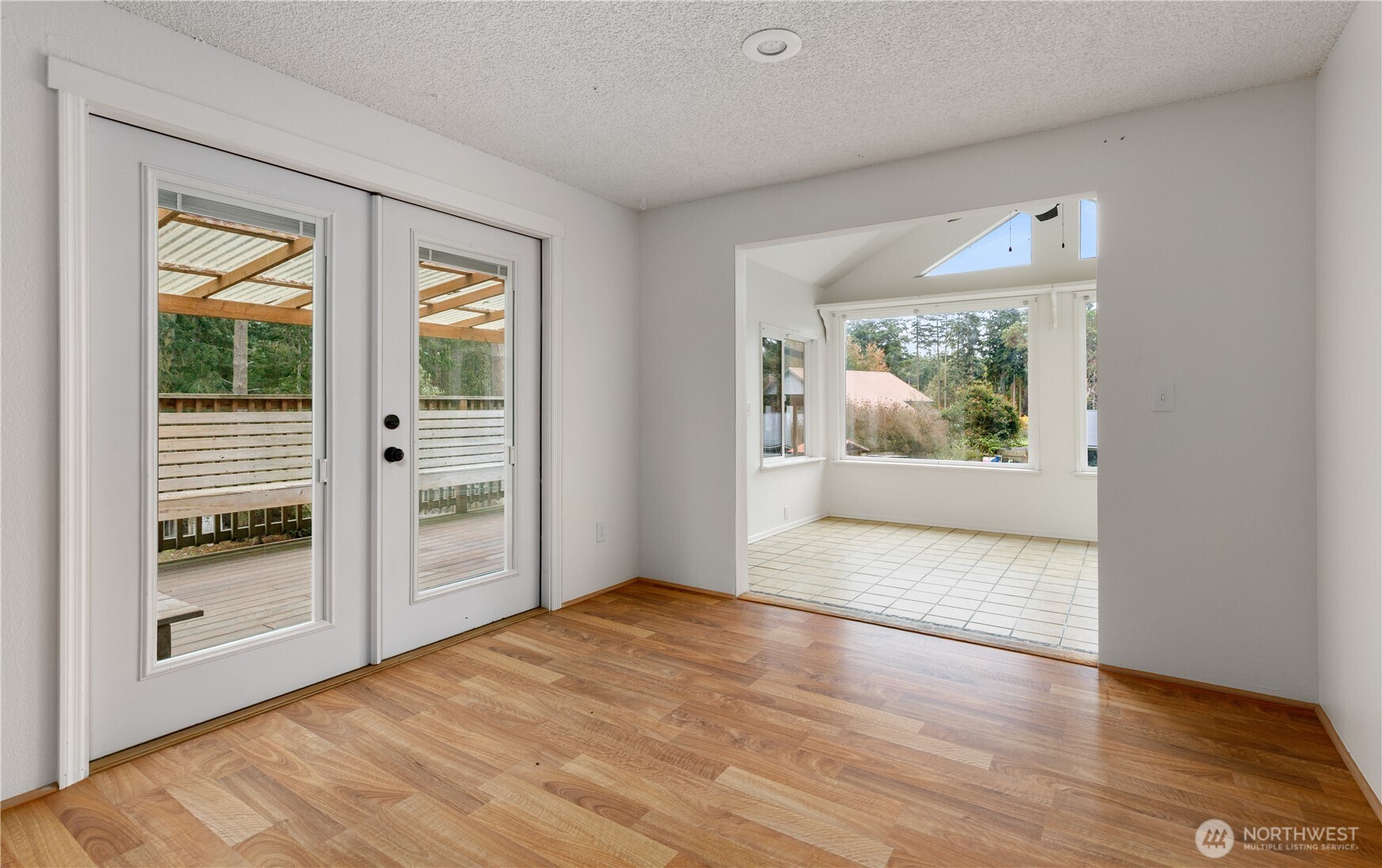 1904 Fir Woods Place , Oak Harbor, WA 98277