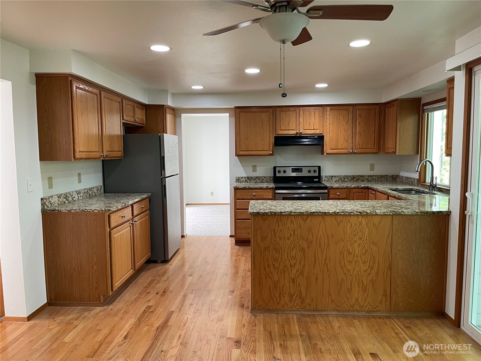 7016 Osprey Circle , Bremerton, WA 98312