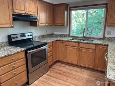 7016 Osprey Circle , Bremerton, WA 98312 - Photo 8