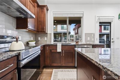 924 7th Avenue NE, Issaquah, WA 98029 - Photo 14