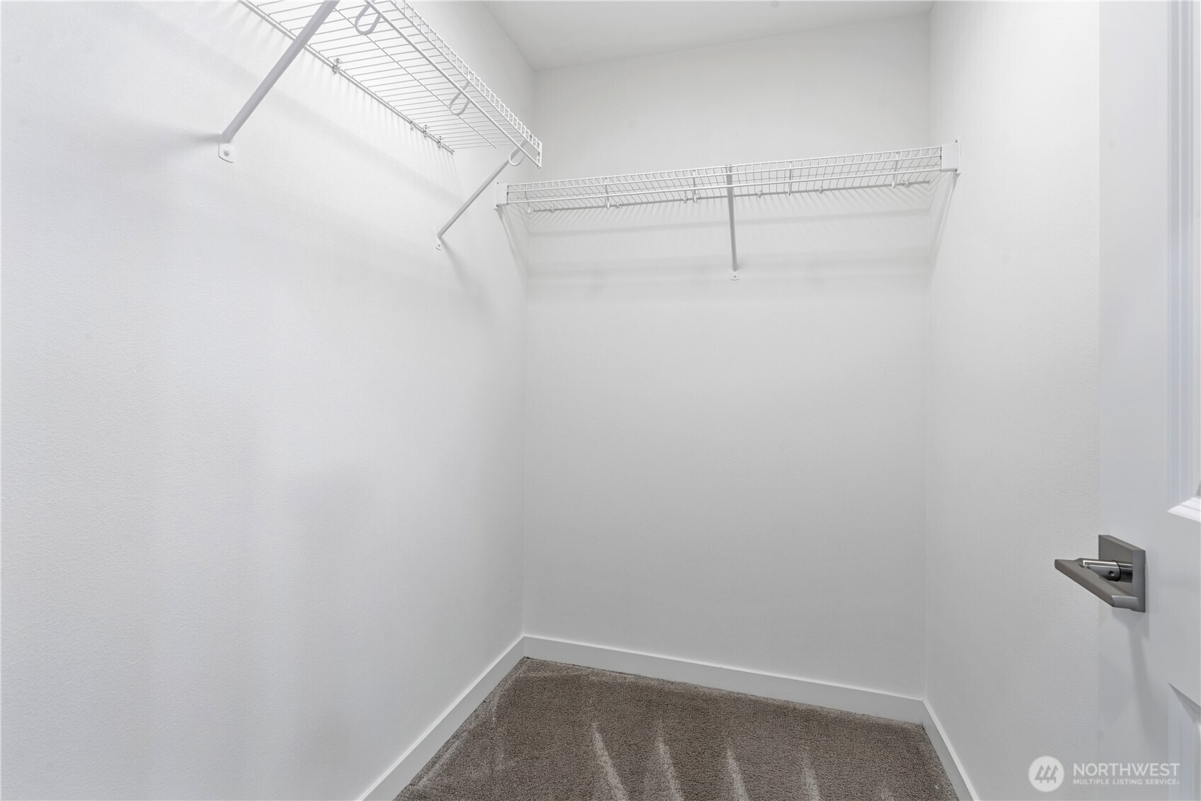 924 7th Avenue NE, Issaquah, WA 98029