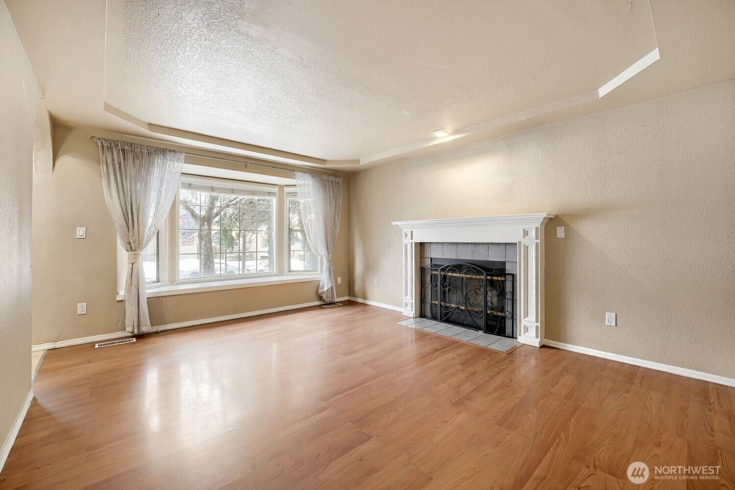 27610 26th Avenue S, Federal Way, WA 98003