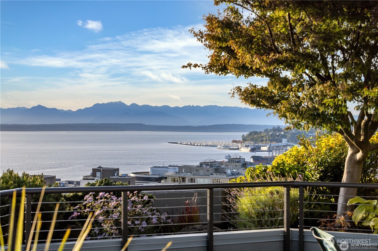 2621 2nd Avenue #504, Seattle, WA 98121