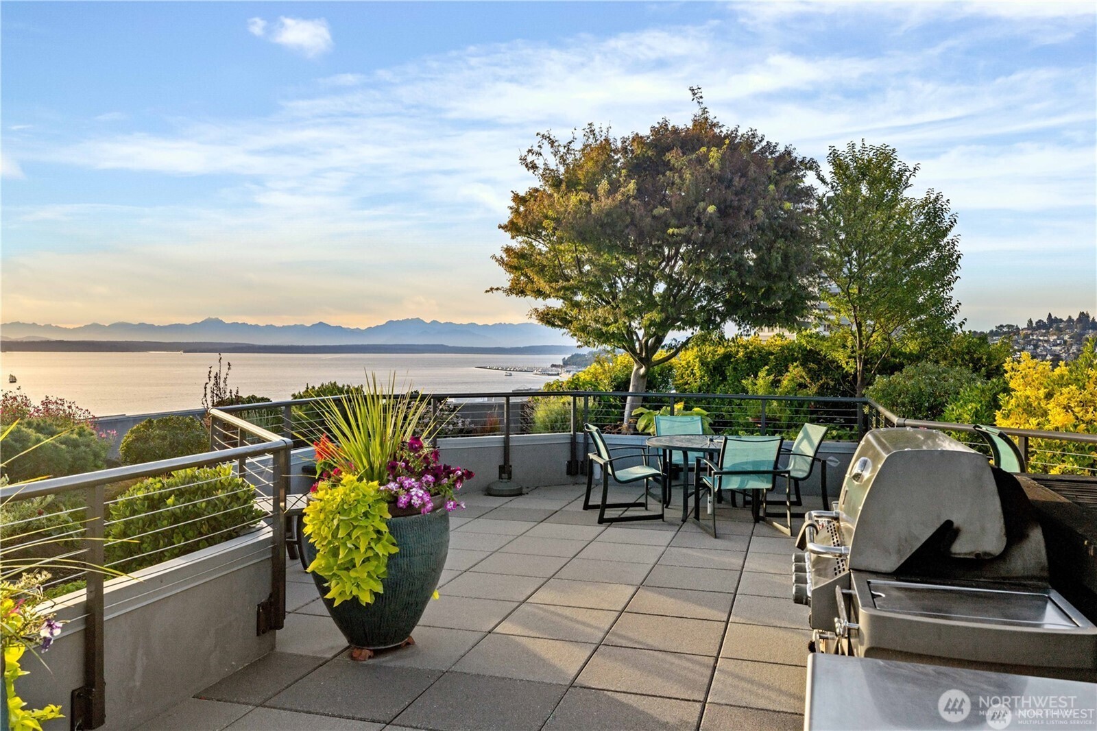 2621 2nd Avenue #504, Seattle, WA 98121