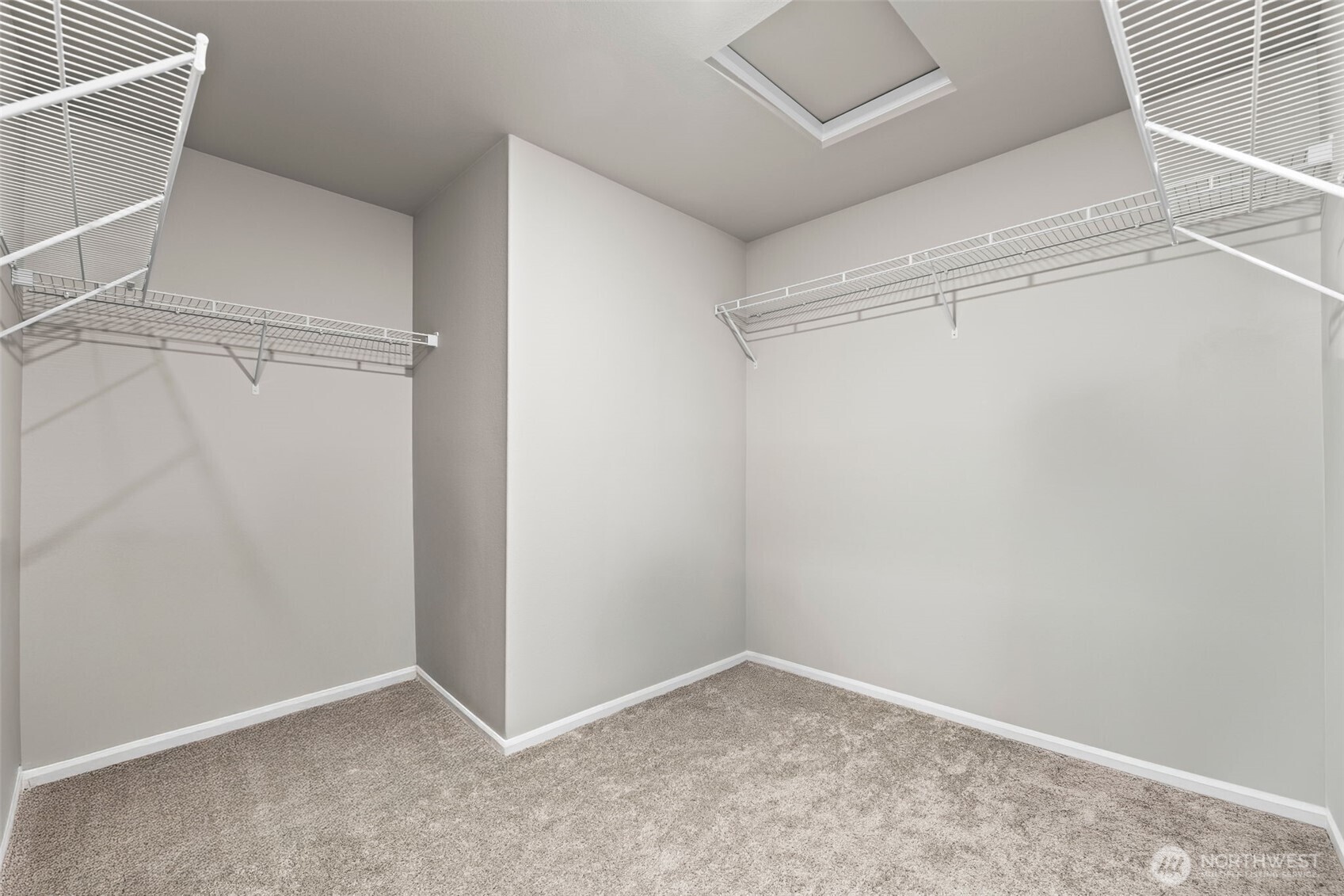 957 Timberline Avenue , Bremerton, WA 98312