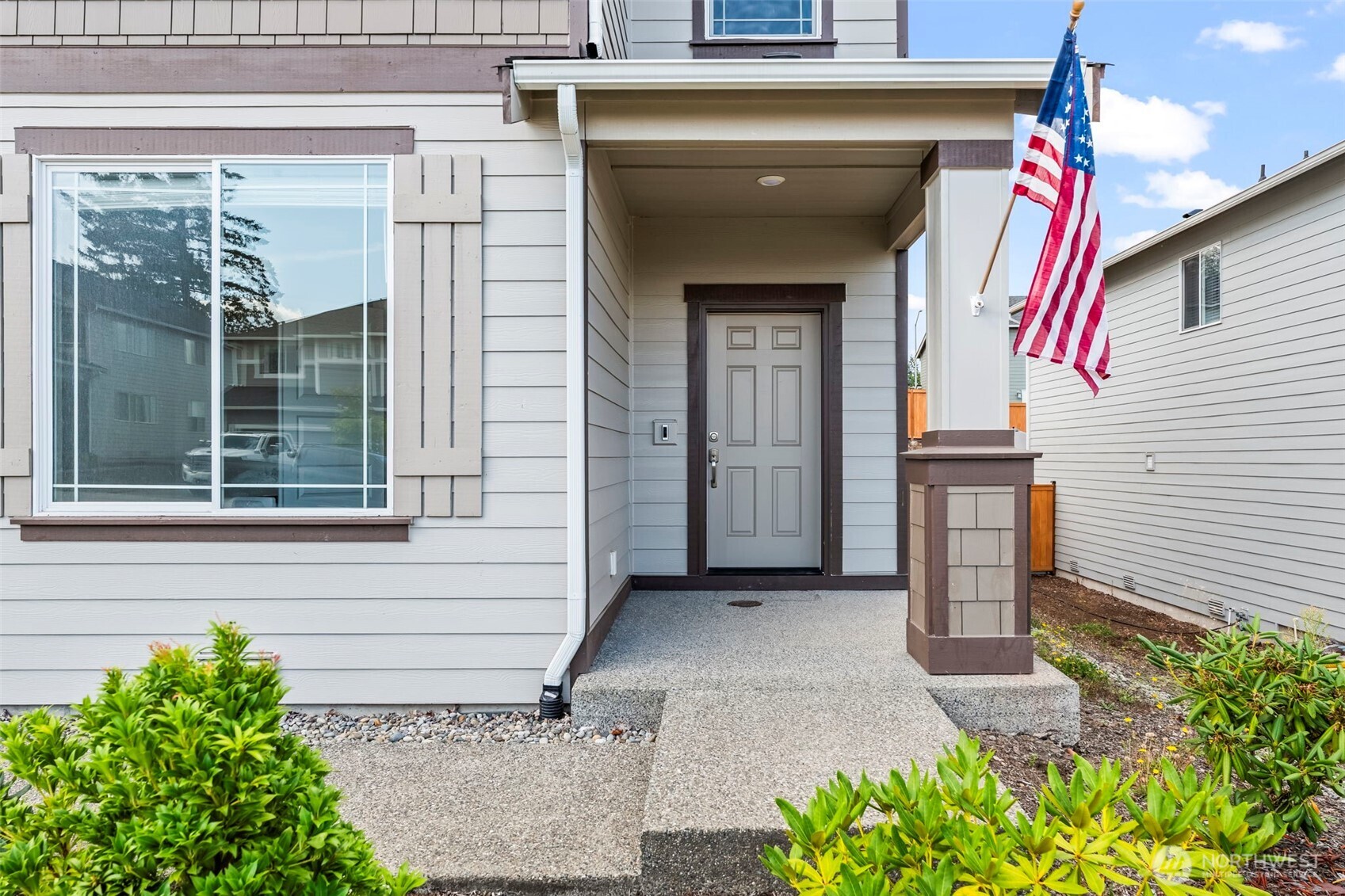 957 Timberline Avenue , Bremerton, WA 98312