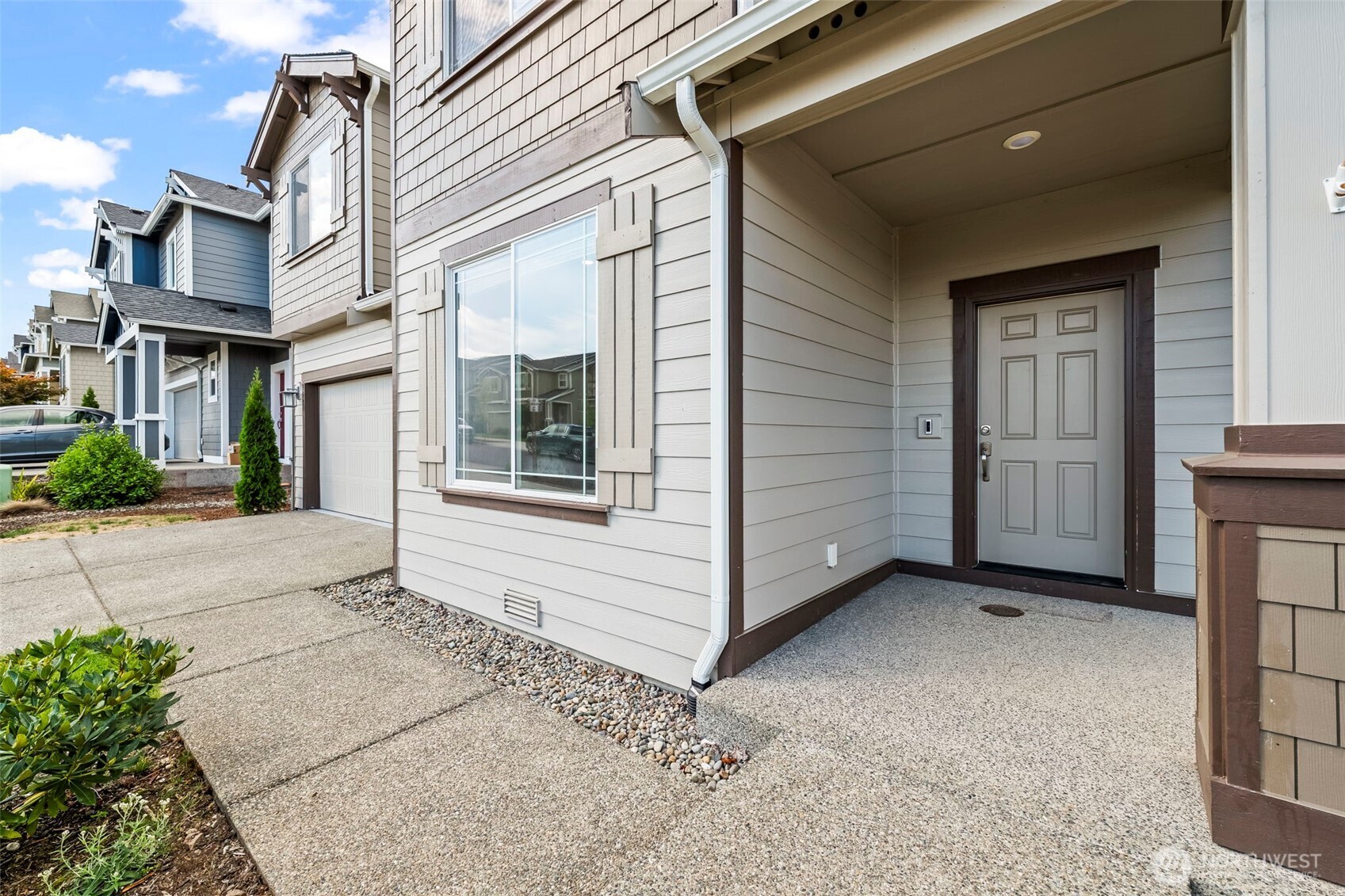 957 Timberline Avenue , Bremerton, WA 98312