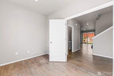 957 Timberline Avenue , Bremerton, WA 98312 - Photo 5