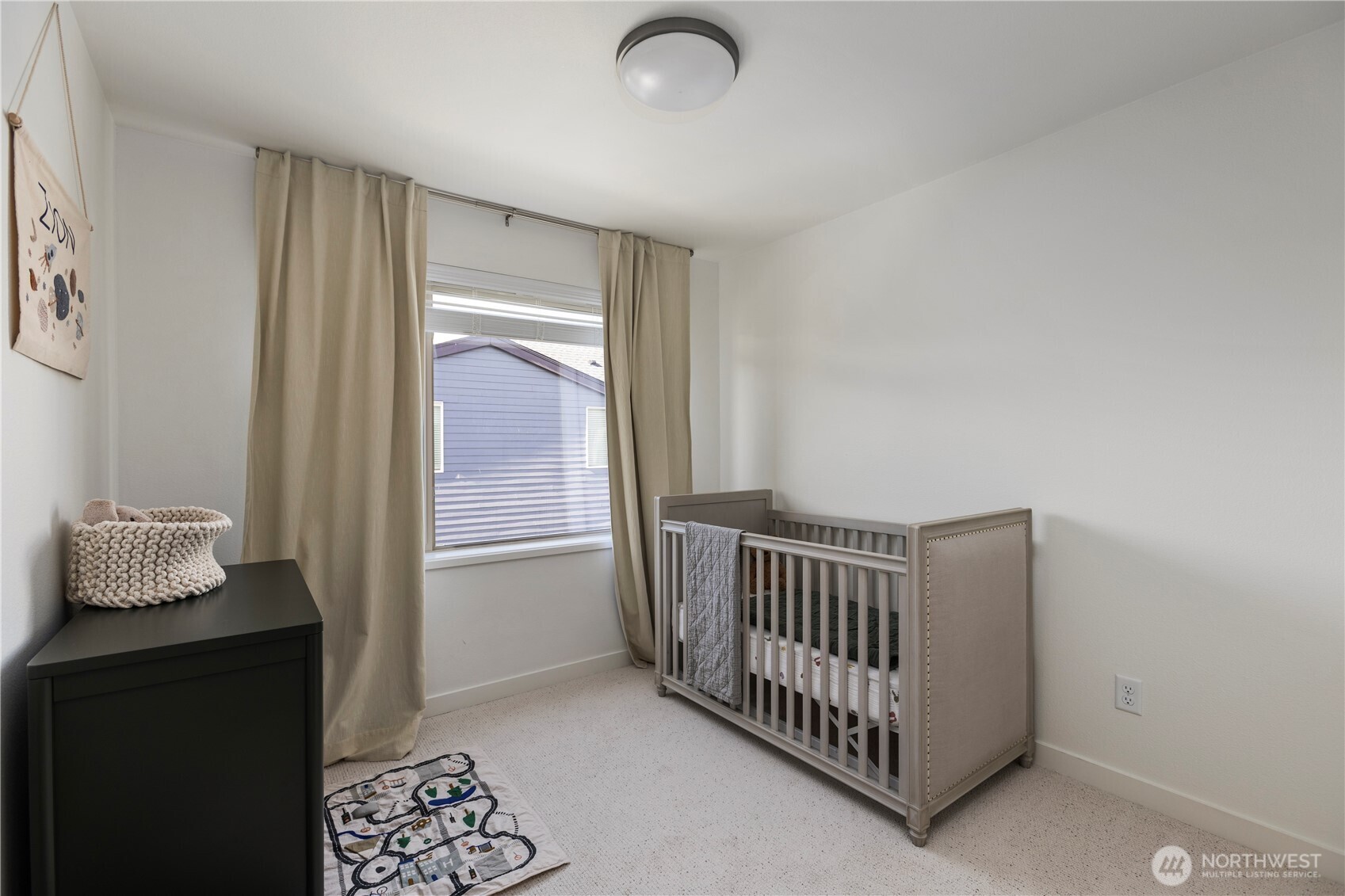 32731 Madrona Avenue SE, Black Diamond, WA 98010