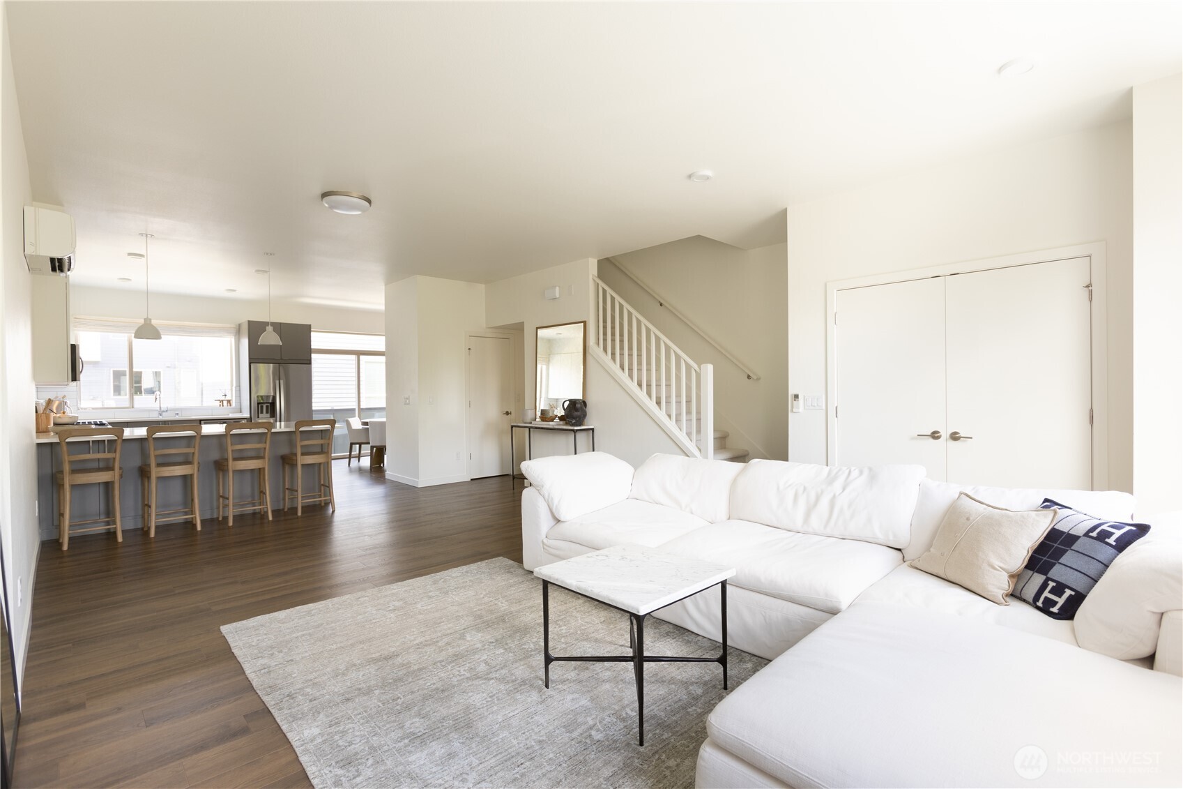 32731 Madrona Avenue SE, Black Diamond, WA 98010