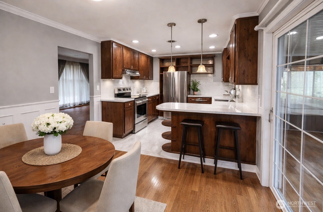 8811 Wildwood Avenue SW, Lakewood, WA 98498-3555