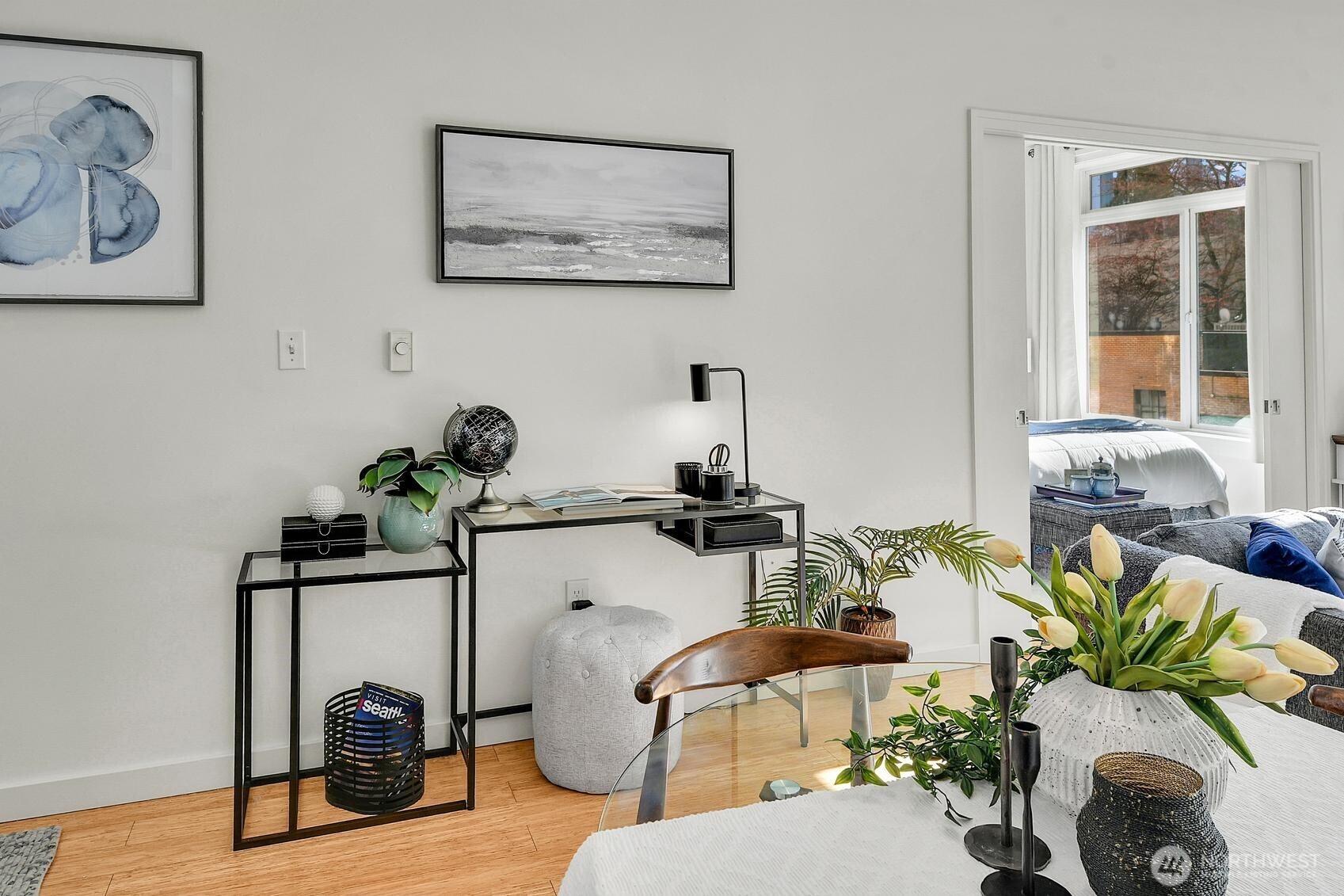 2414 1st #321, Seattle, WA 98121