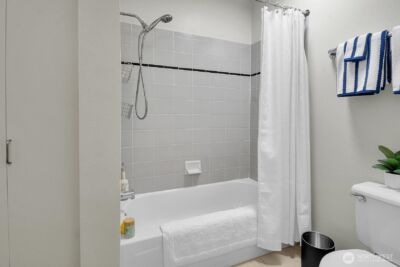 2414 1st Avenue #321, Seattle, WA 98121 - Photo 23