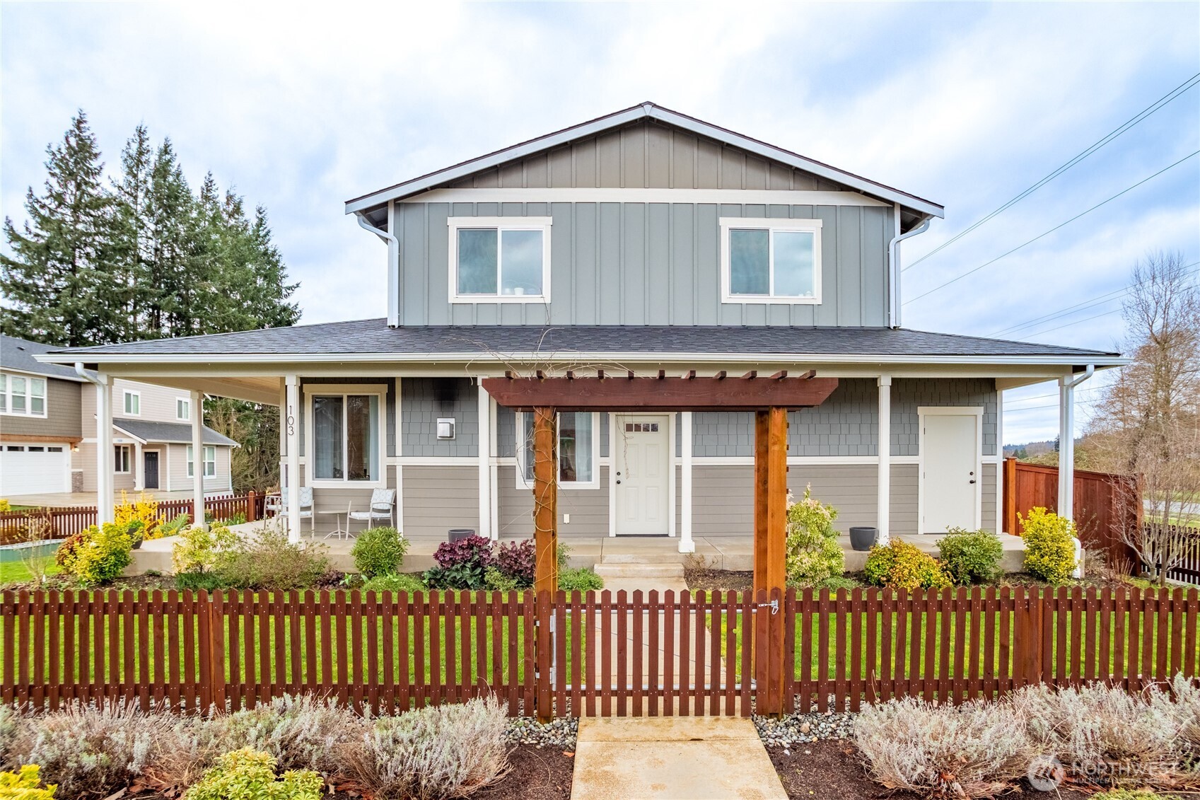 103 N Trail Road , Sedro Woolley, WA 98284