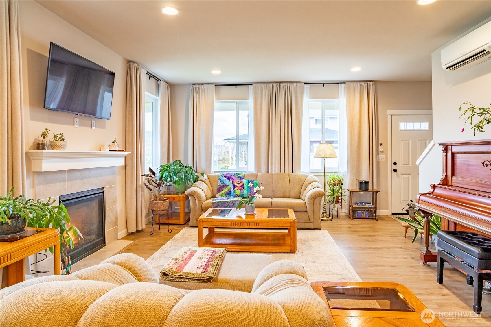 103 N Trail Road , Sedro Woolley, WA 98284