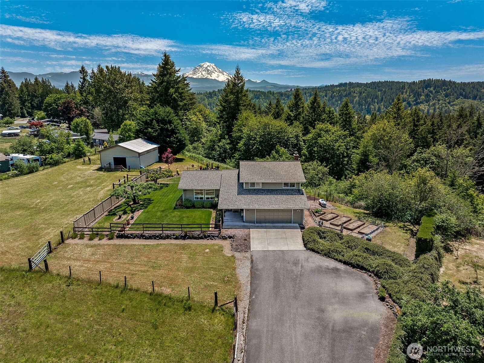 12009 239th Avenue Ct E, Buckley, WA 98321-9674