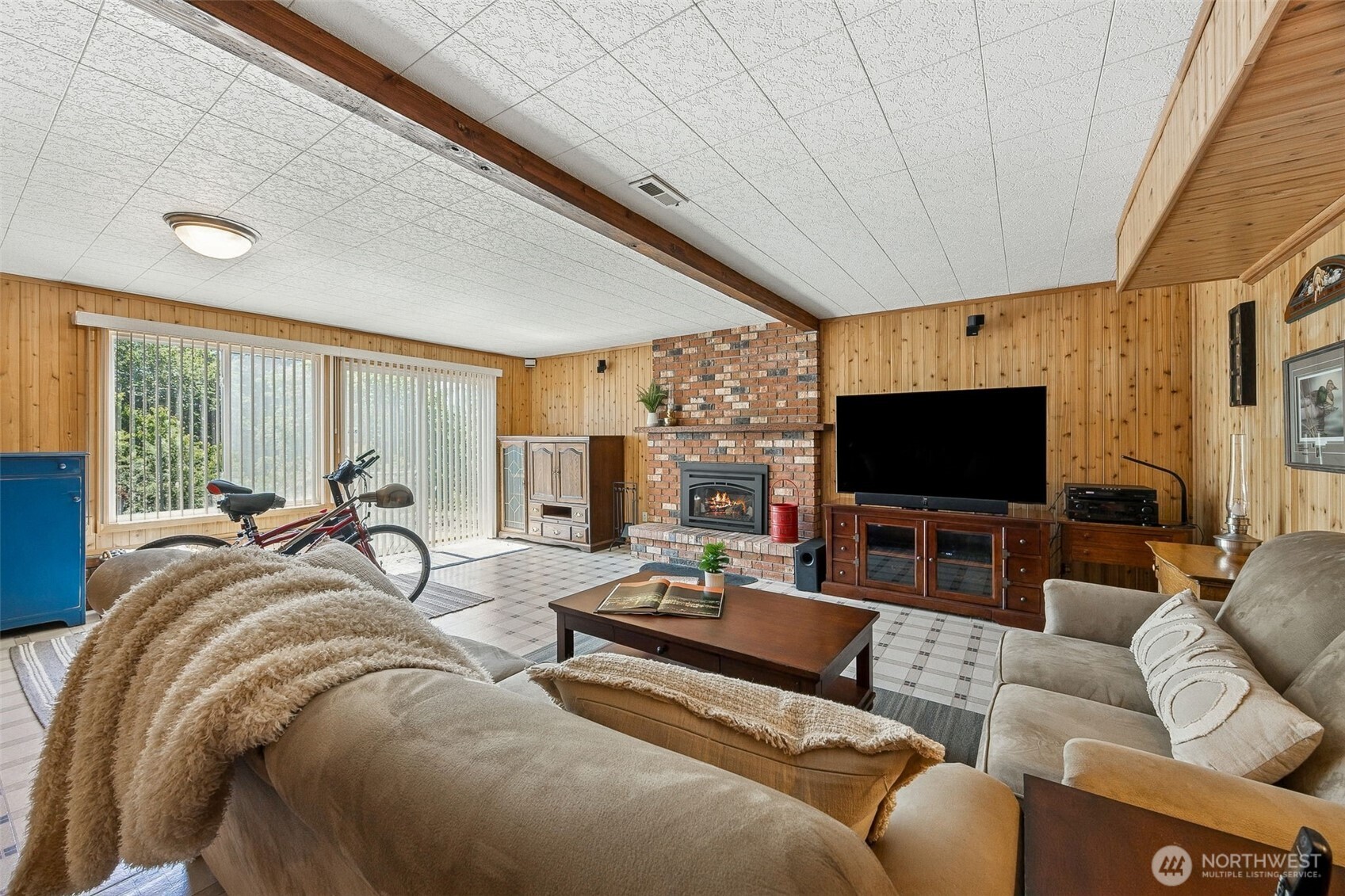 12009 239th Avenue Ct E, Buckley, WA 98321-9674