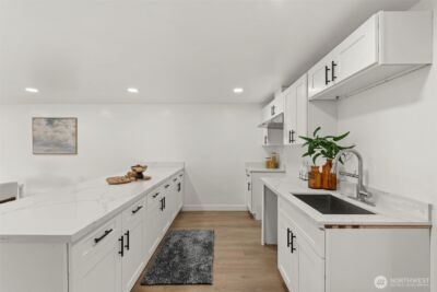 8305 Duncan Ave S , Seattle, WA 98118 - Photo 13