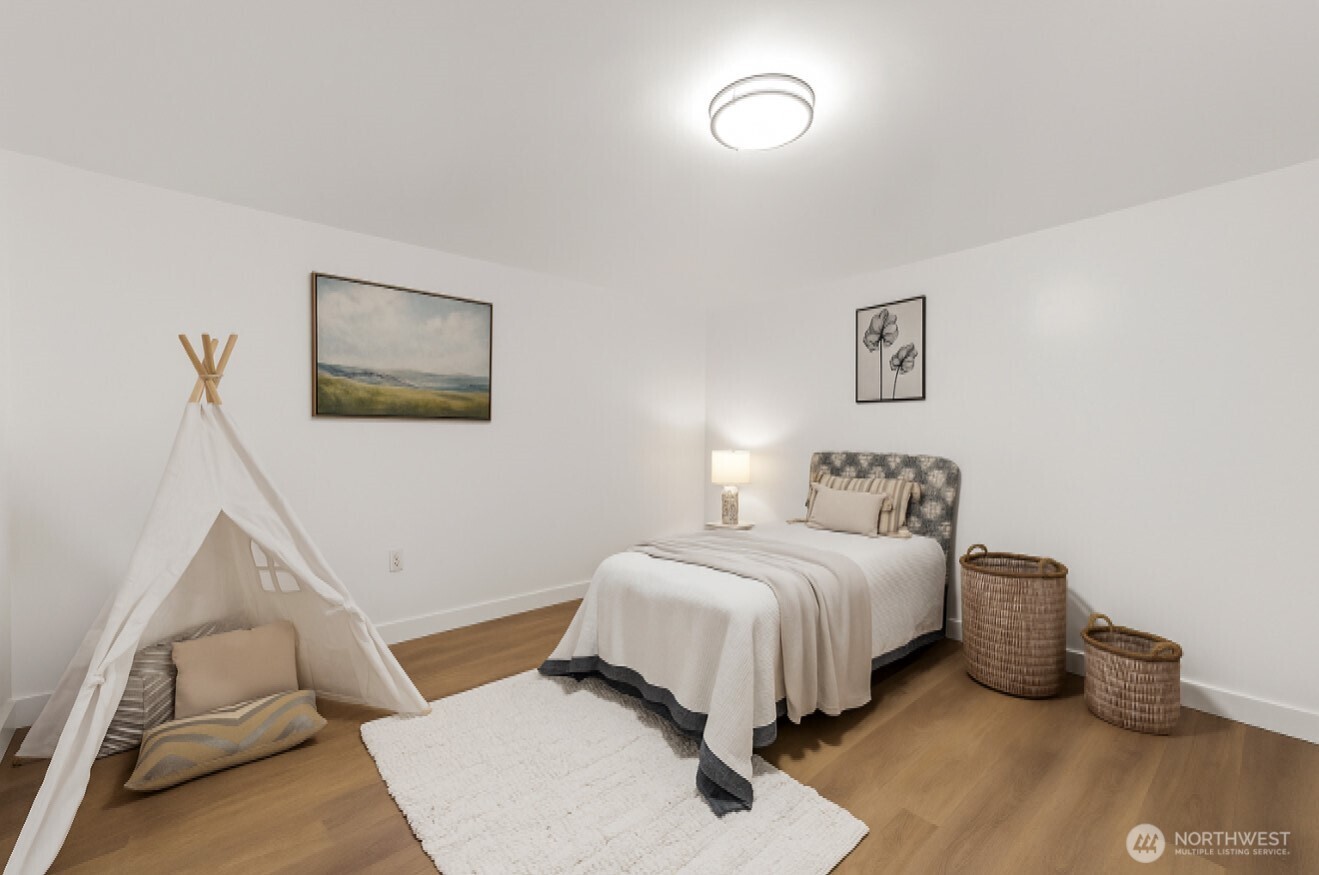 8305 Duncan Ave S , Seattle, WA 98118