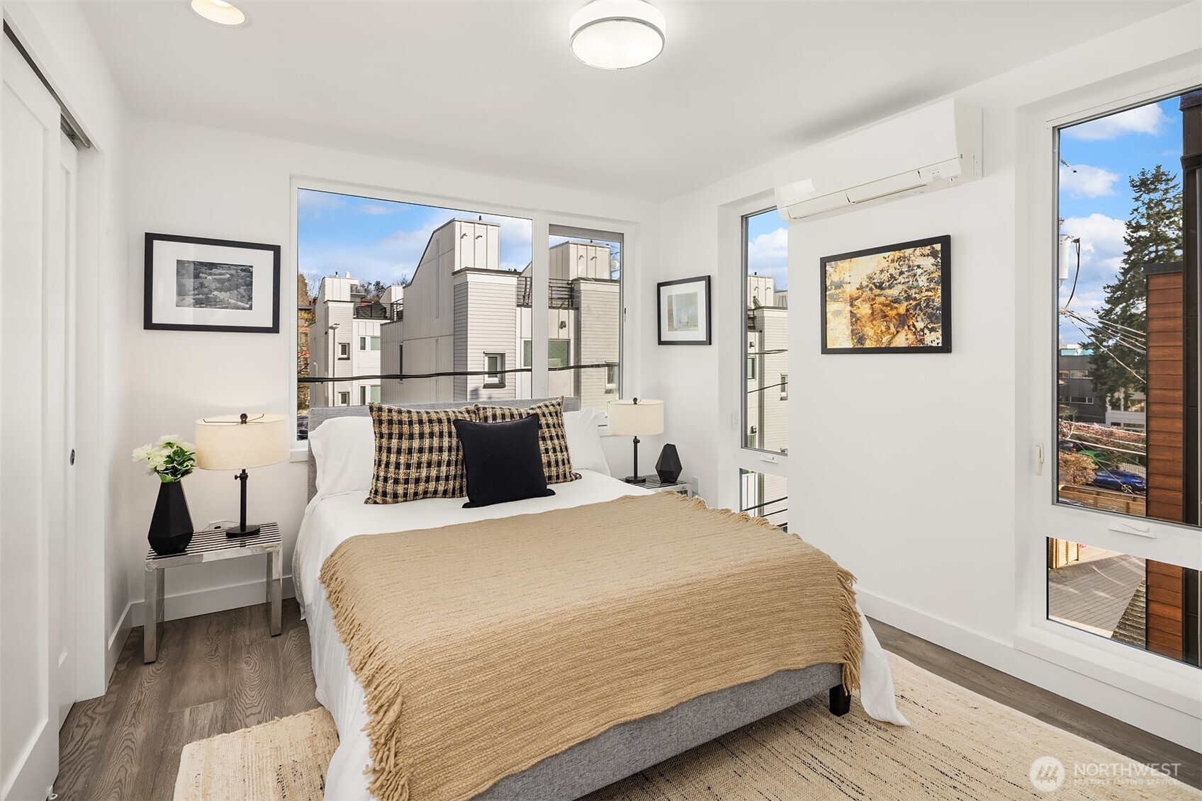 1116 13th Avenue #C, Seattle, WA 98122