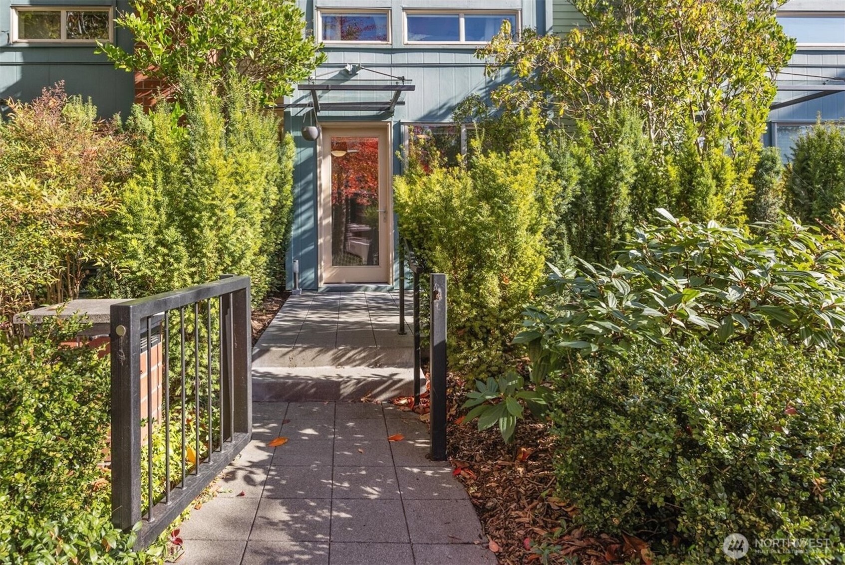4422 Bagley Avenue N #108, Seattle, WA 98103