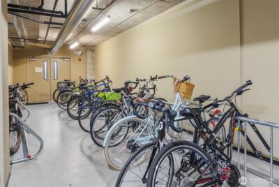 4422 Bagley Avenue N #108, Seattle, WA 98103 - Photo 23