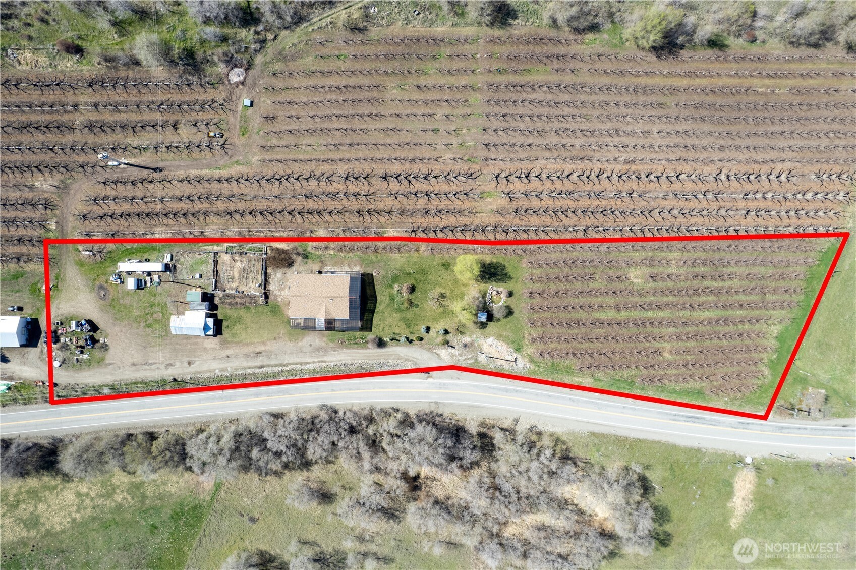 1673 Highway 7 , Oroville, WA 98844