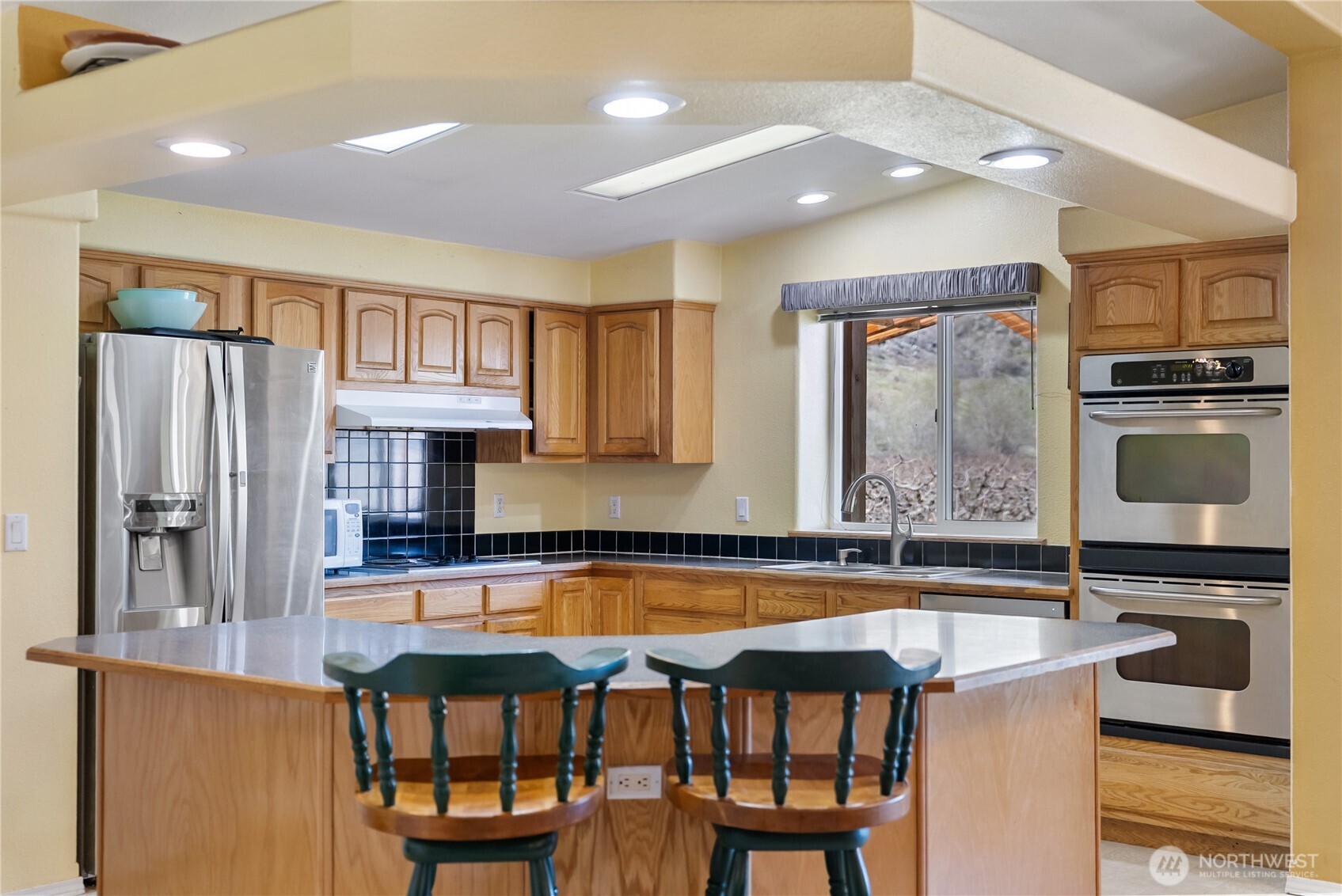 1673 Highway 7 , Oroville, WA 98844