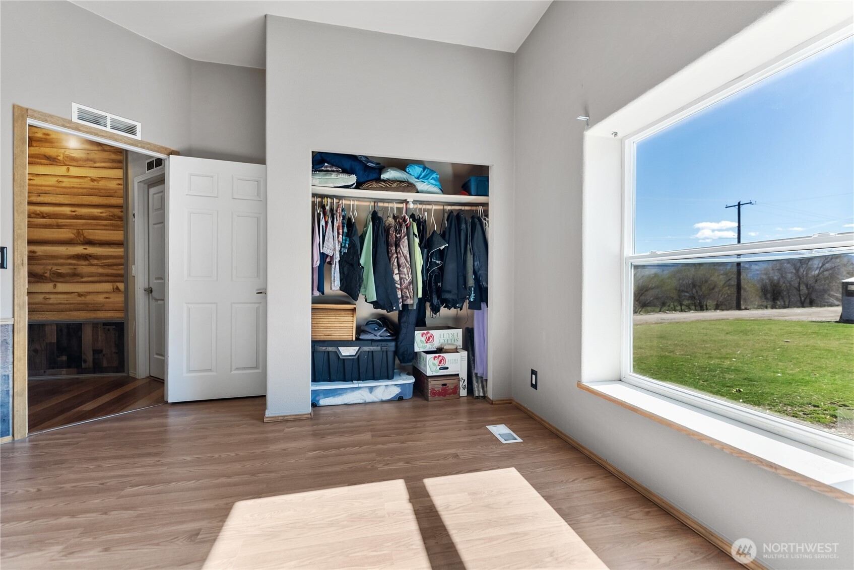 1673 Highway 7 , Oroville, WA 98844