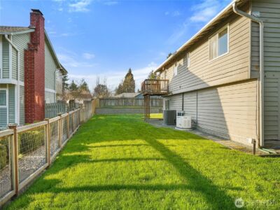 349 Anacortes Avenue SE, Renton, WA 98059 - Photo 35