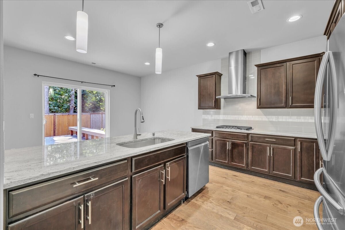 224 157th Place SW, Lynnwood, WA 98087