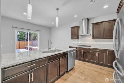 224 157th Place SW, Lynnwood, WA 98087 - Photo 12