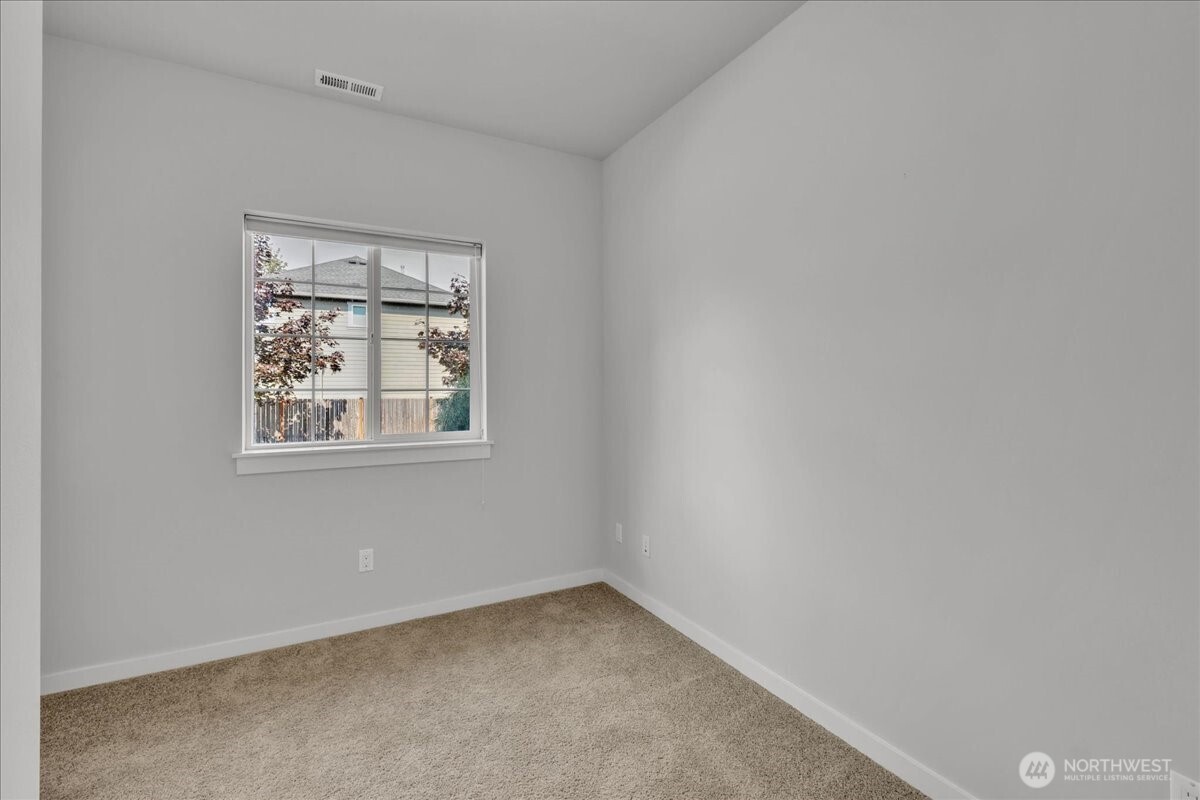 224 157th Place SW, Lynnwood, WA 98087