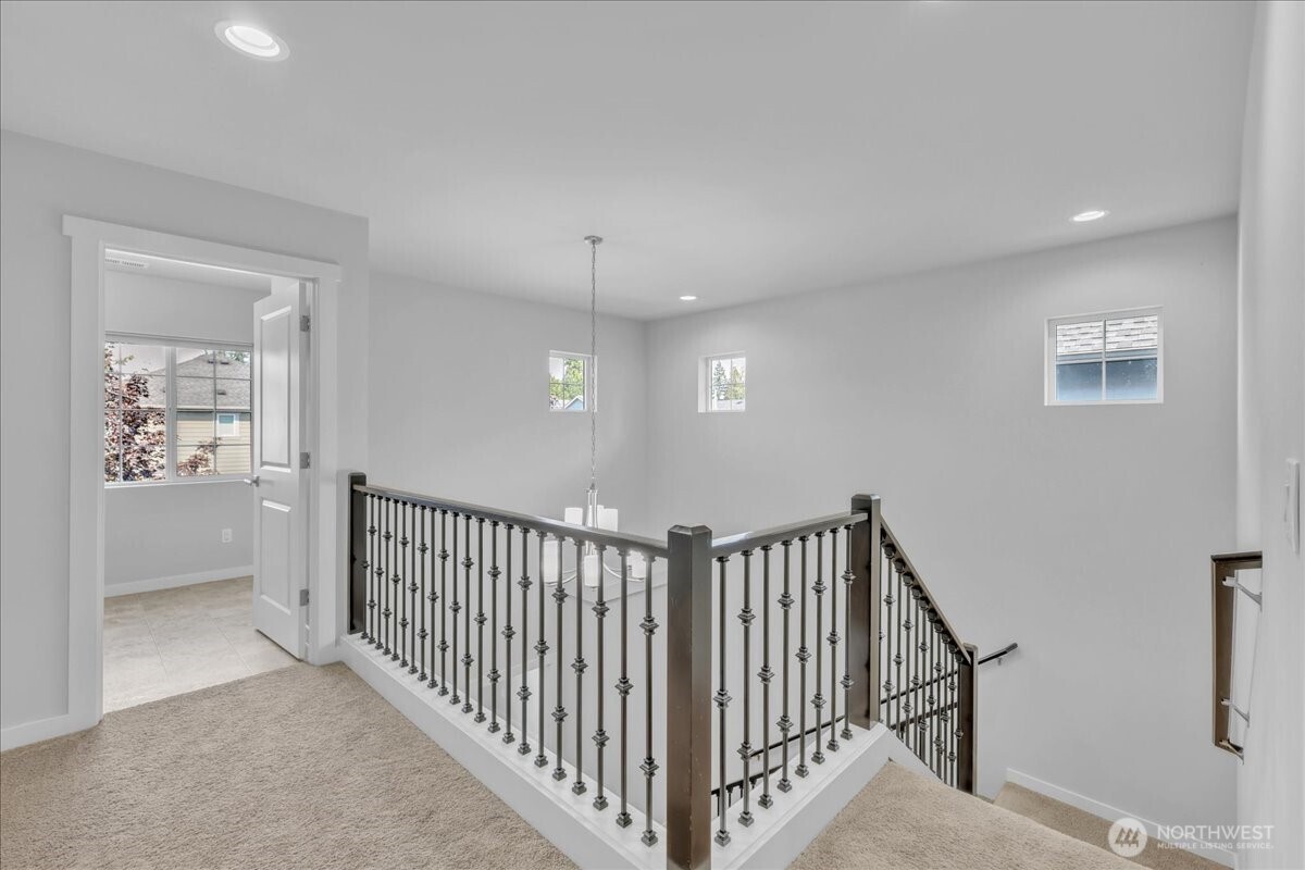 224 157th Place SW, Lynnwood, WA 98087